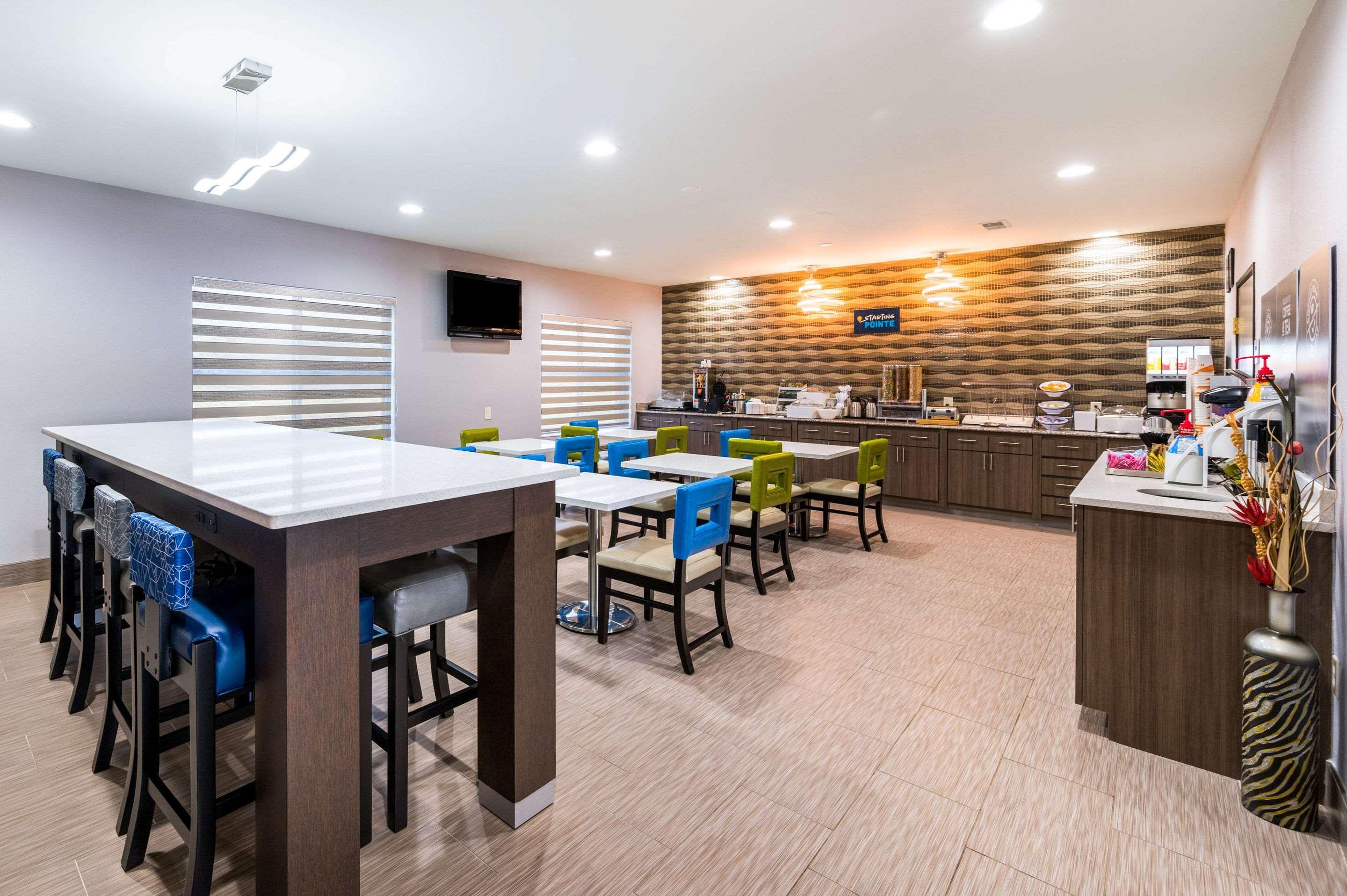 Clarion Pointe Madison-Huntsville Екстер'єр фото