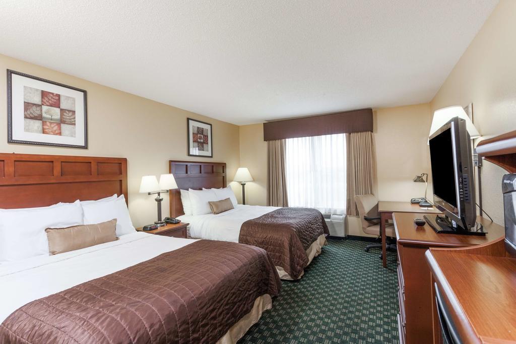 Clarion Pointe Madison-Huntsville Екстер'єр фото