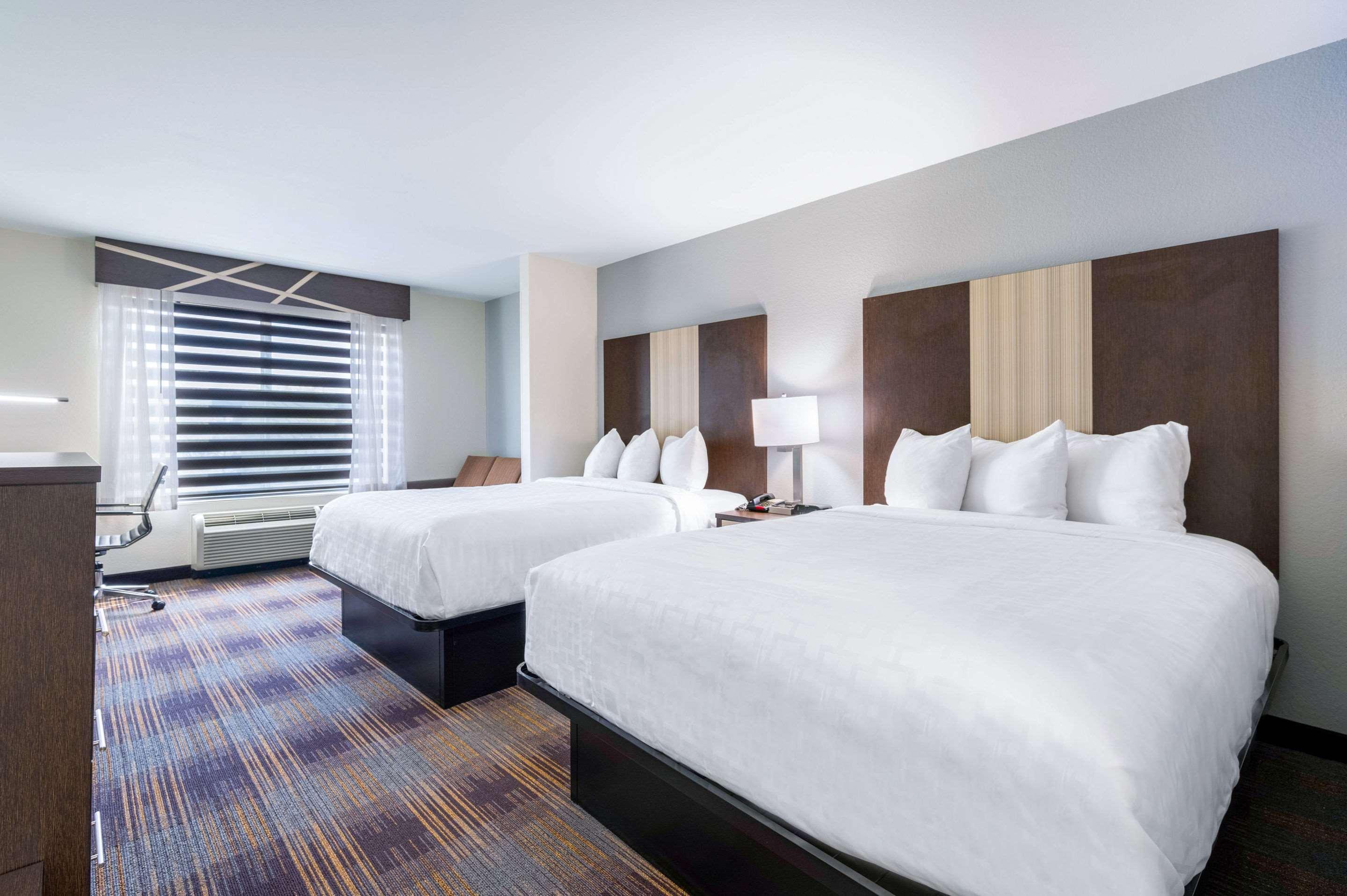 Clarion Pointe Madison-Huntsville Екстер'єр фото