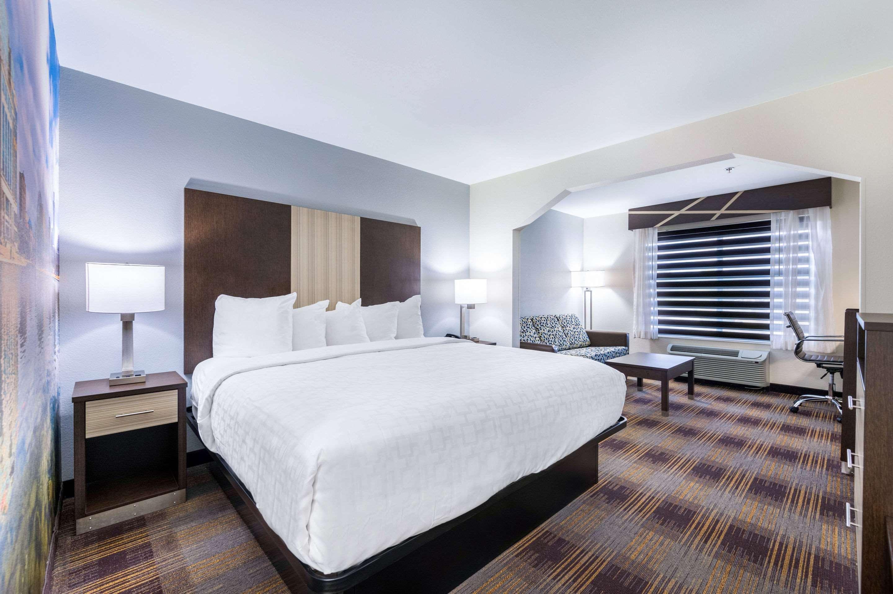 Clarion Pointe Madison-Huntsville Екстер'єр фото