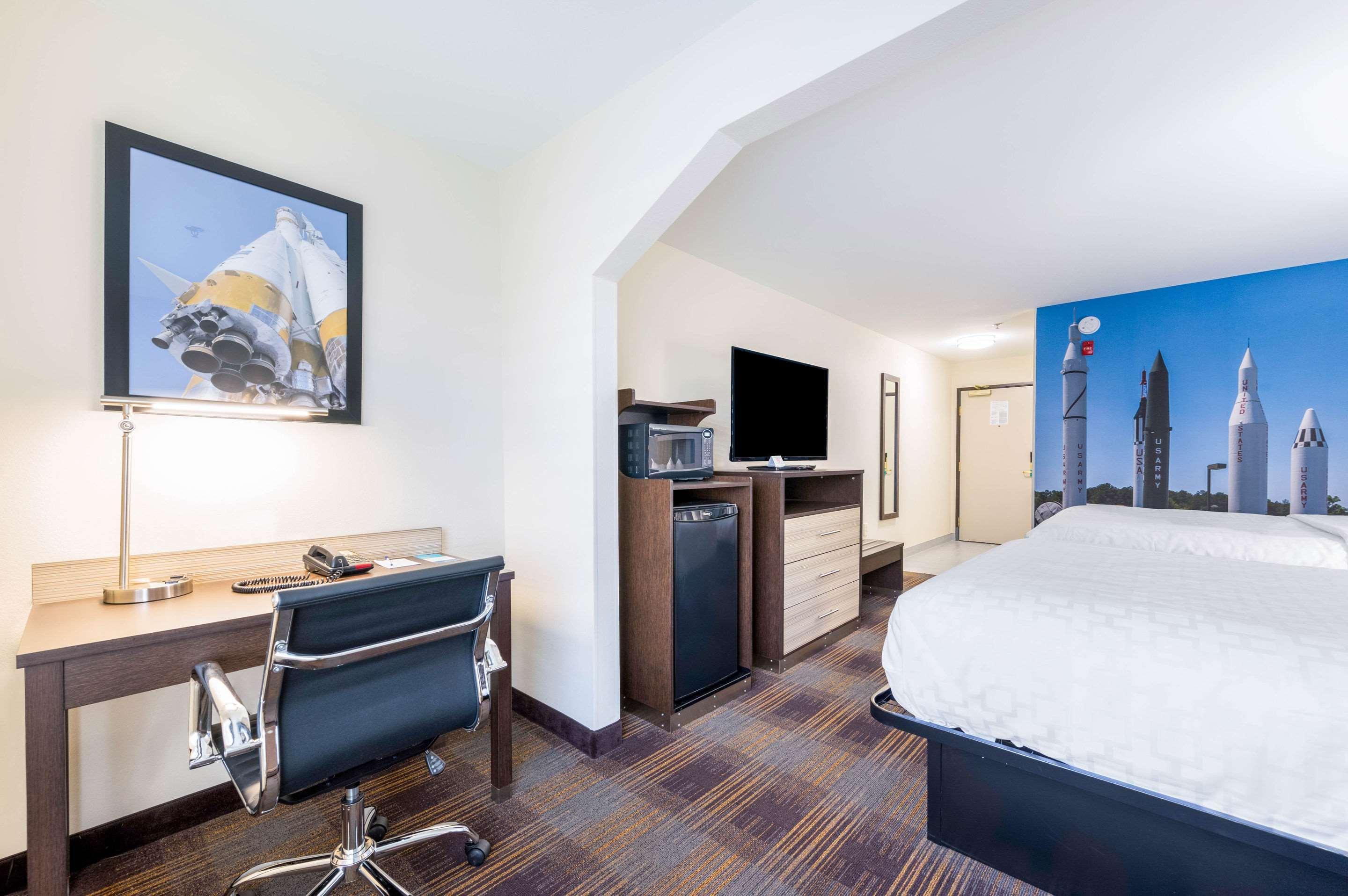 Clarion Pointe Madison-Huntsville Екстер'єр фото