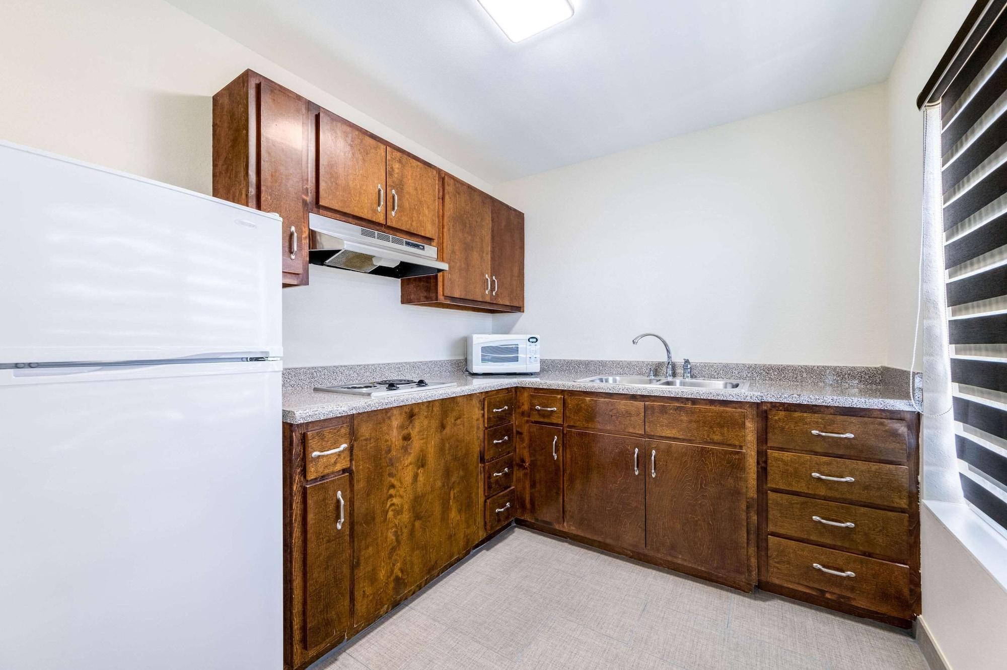 Clarion Pointe Madison-Huntsville Екстер'єр фото