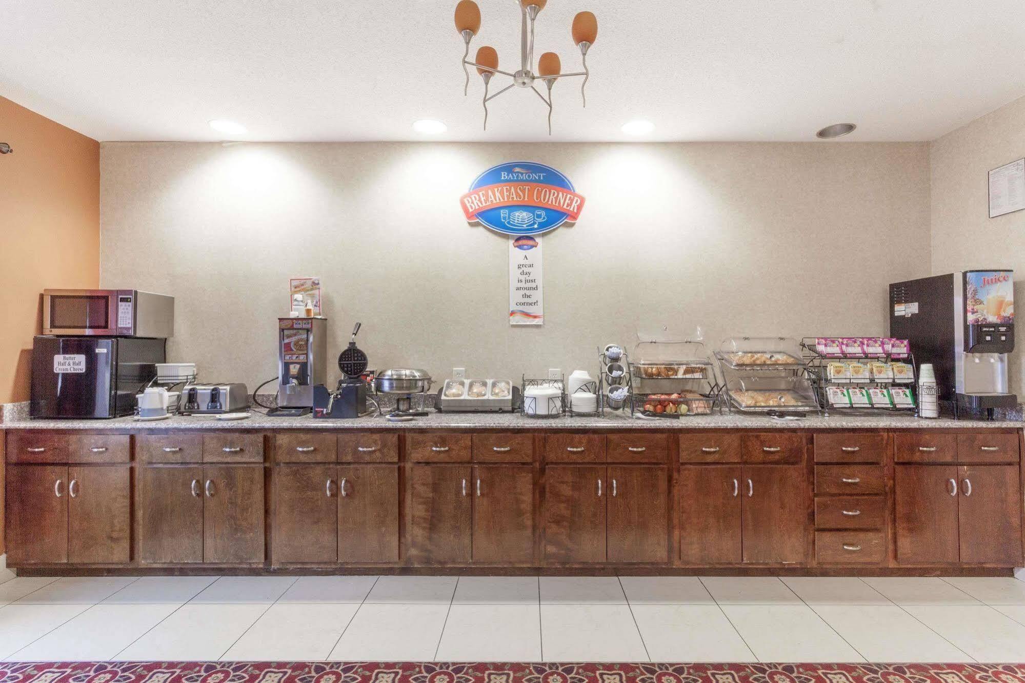 Clarion Pointe Madison-Huntsville Екстер'єр фото